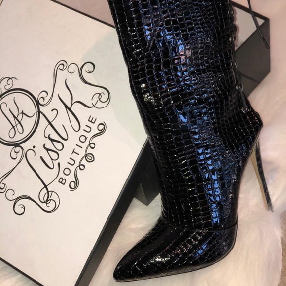 Heel boot - Picture 6 of 8